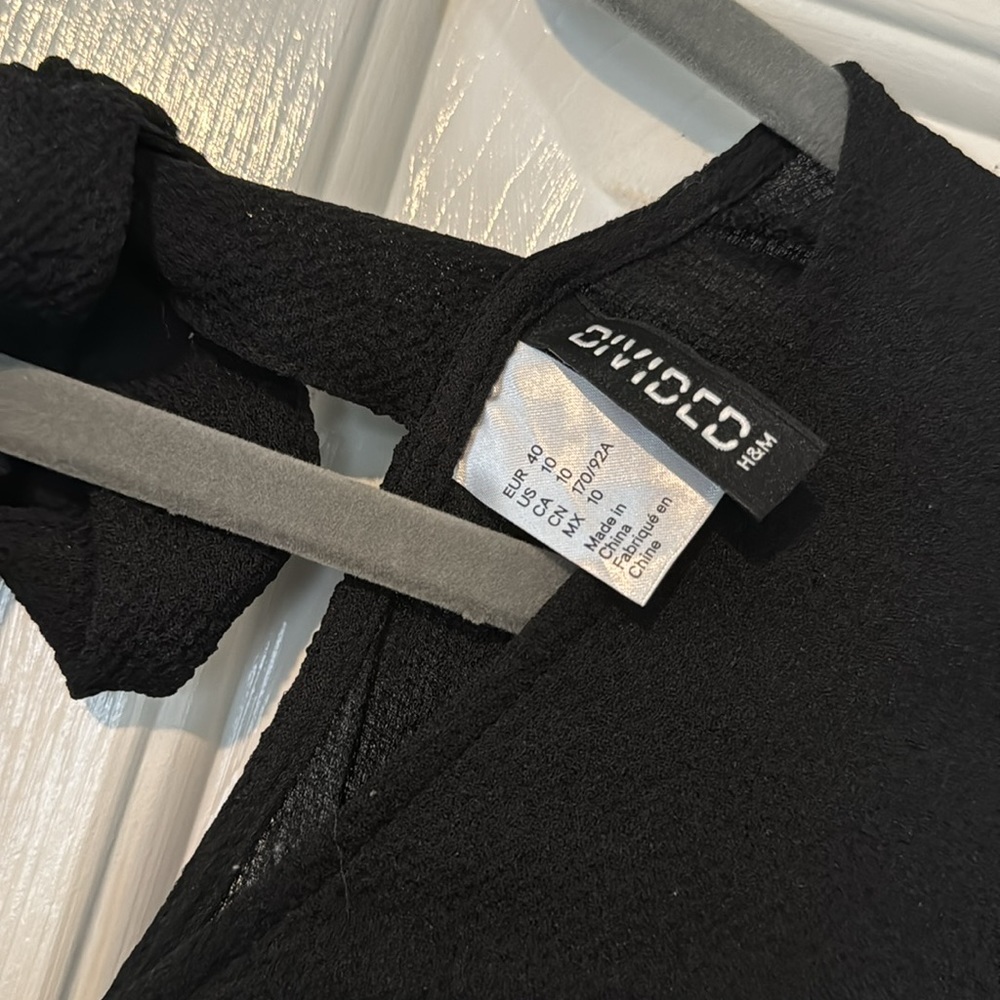 H&M blouse - Picture 3 of 5